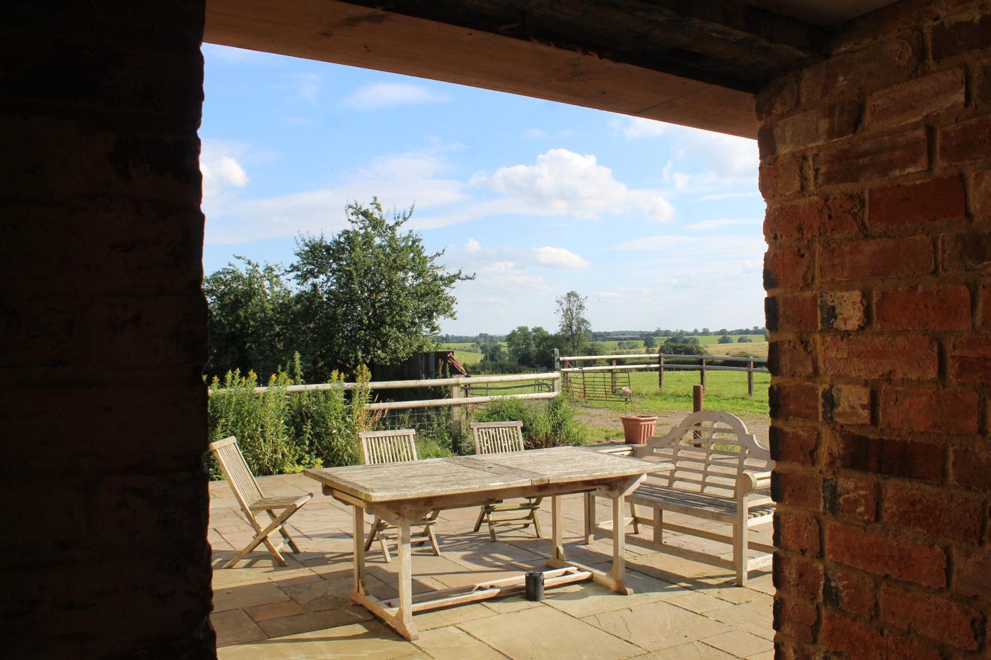 Parkfields Barns Self Catering Accommodation 白金汉 外观 照片