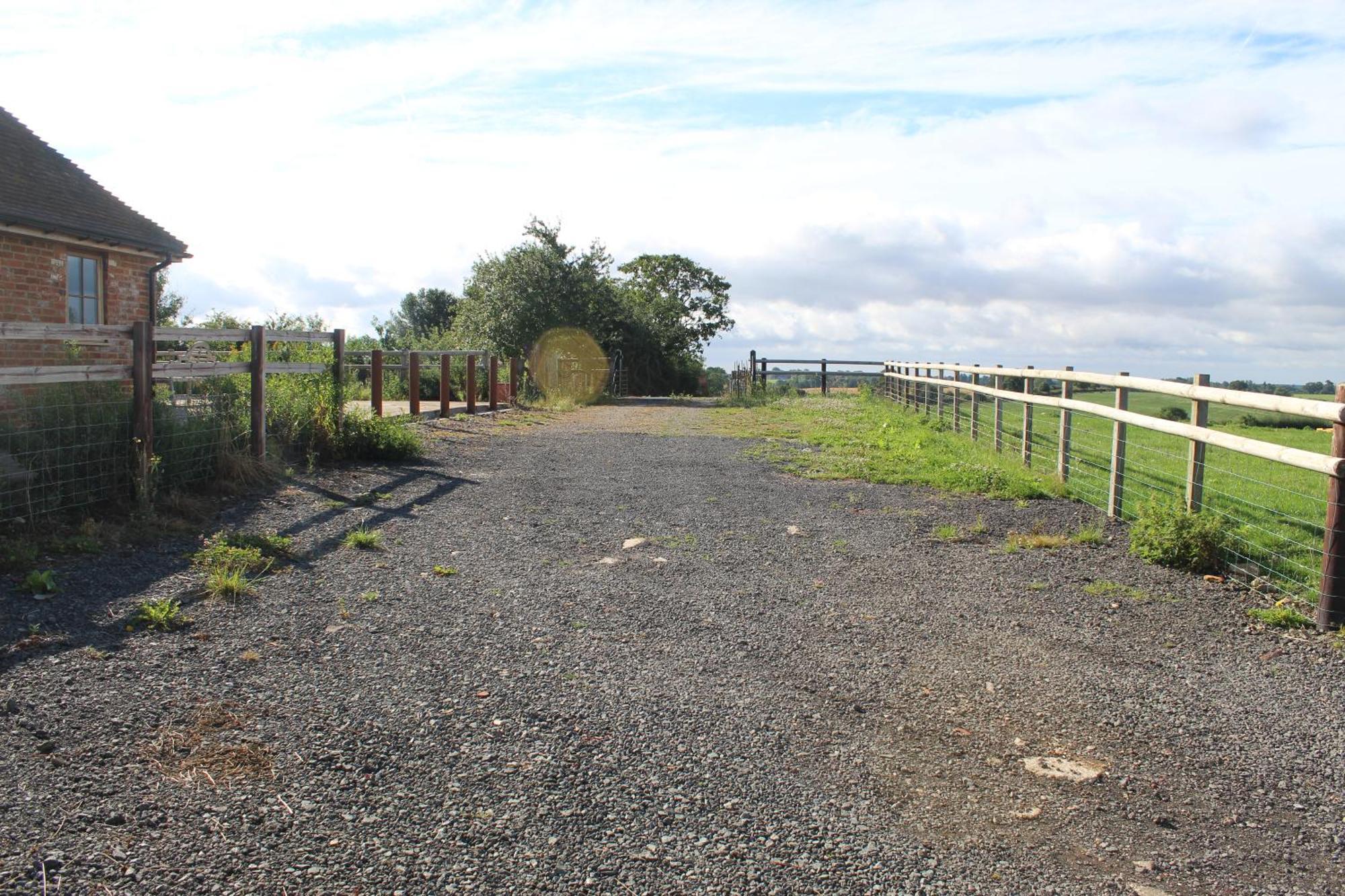 Parkfields Barns Self Catering Accommodation 白金汉 外观 照片